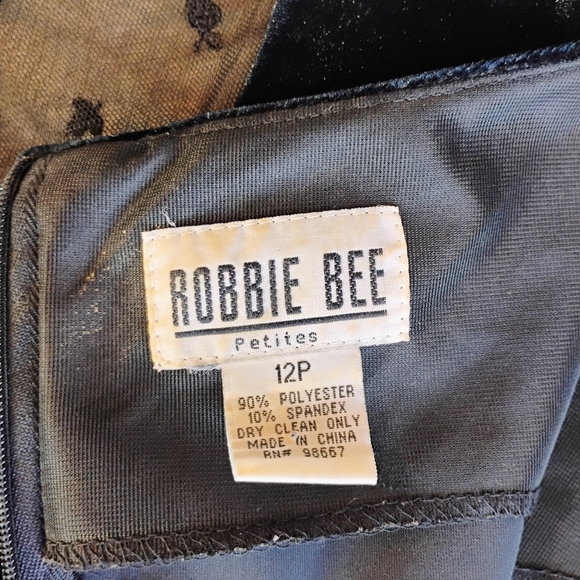 Vintage Robbie Bee Black Velvet Maxi Dress Bow Lace Sleeves Size 12 Petite - Picture 7 of 12